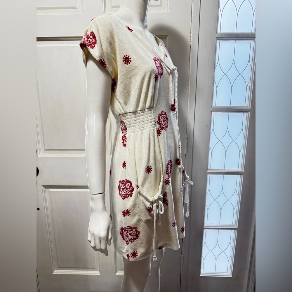 Juicy Couture Fashion Angel Cherry Red Sonia Floral EmbroideryTerry Mini Dress M - Picture 2 of 14